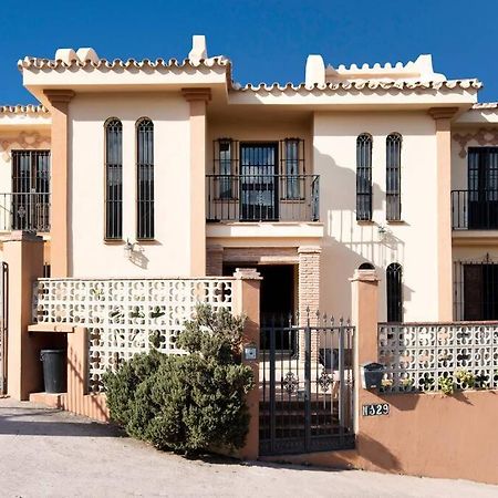 Preciosa Villa Con Gran Piscina Y Fabulosas Vistas 阿尔豪林德拉托里 外观 照片